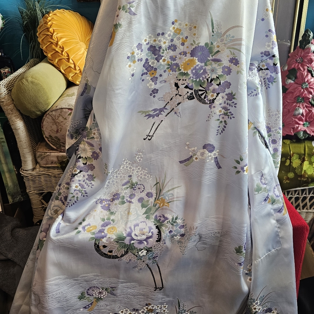 Vintage Japanese Kimono